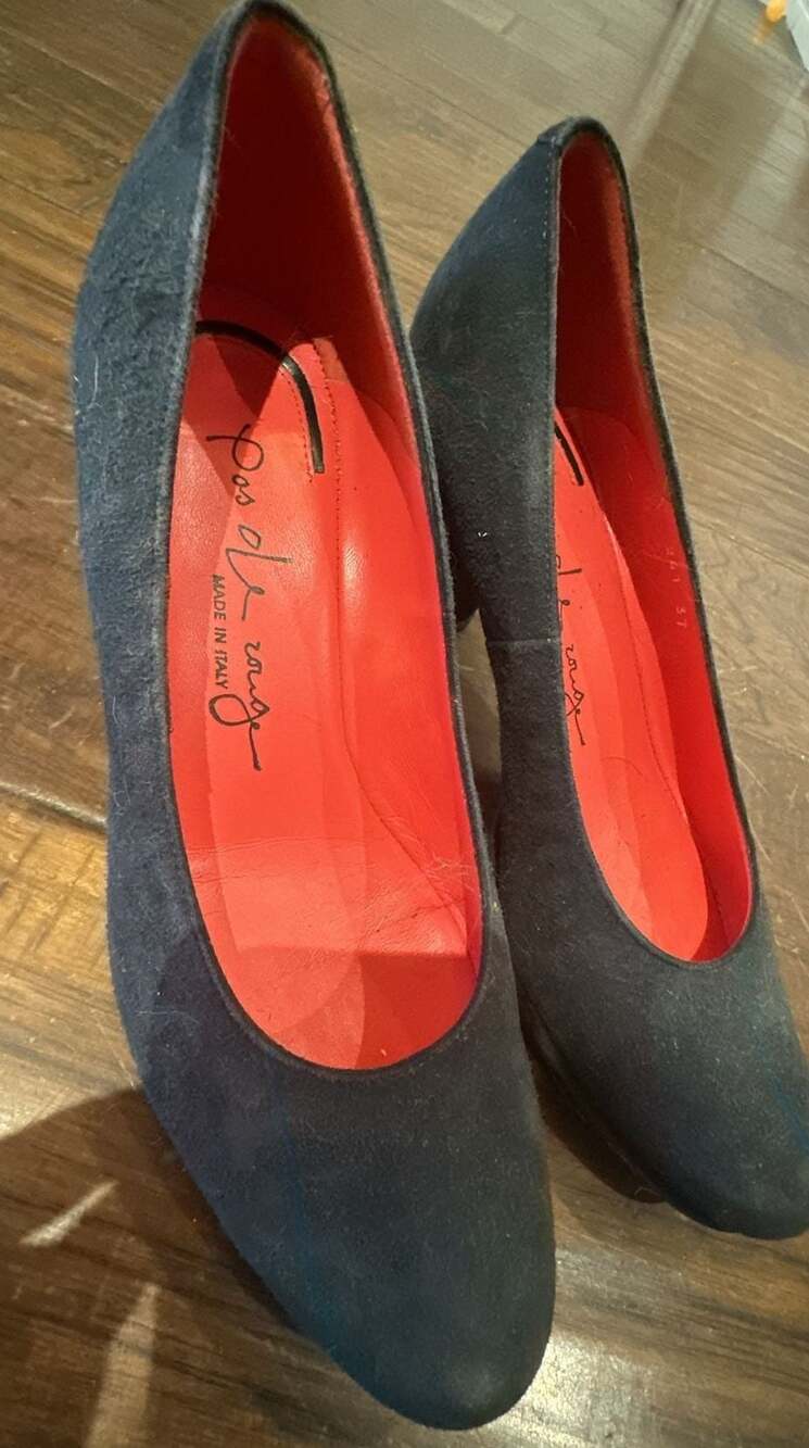 Pas de Rouge Black Suede Pumps Heels Size 37 Made in Italy